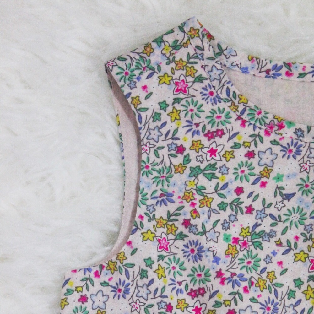 NWT Baby Gap Colorful Floral Peplum Print Tank Top - Picture 3 of 8
